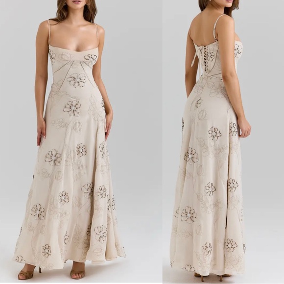 NWT HOUSE OF CB Seren Embellished Georgette Gown Large RUNS...